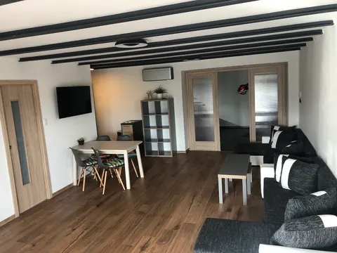 Apartmán v přízemí — foto 3